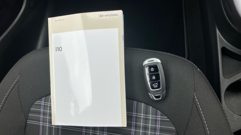 Hyundai i10 1.2 [79] Premium 5dr Auto [Nav] Petrol Hatchback